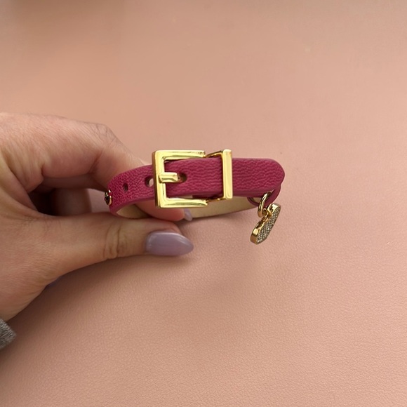 Juicy Couture Pink Bracelet with Gold Heart Charm - Picture 4 of 4